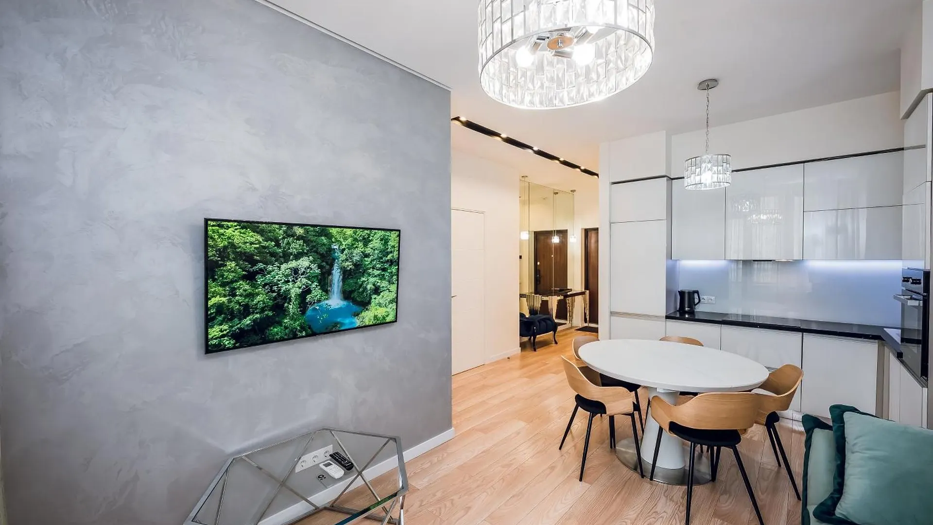 Petrovdom Apartments 8-59 In Rc Tetris Hall, Dilova Street 1-2 Kiev